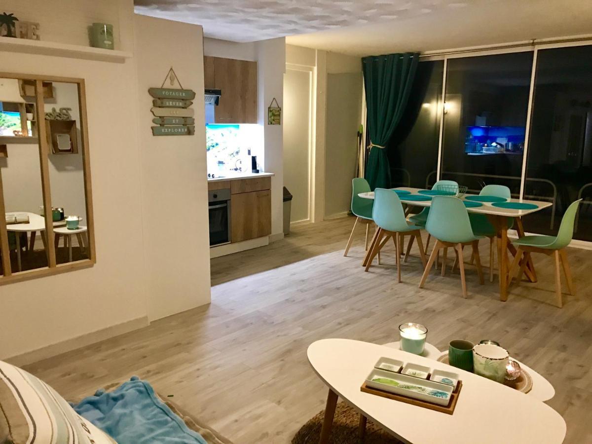Magnifique Appartement En Front De Mer, Caneylles Roses Bagian luar foto